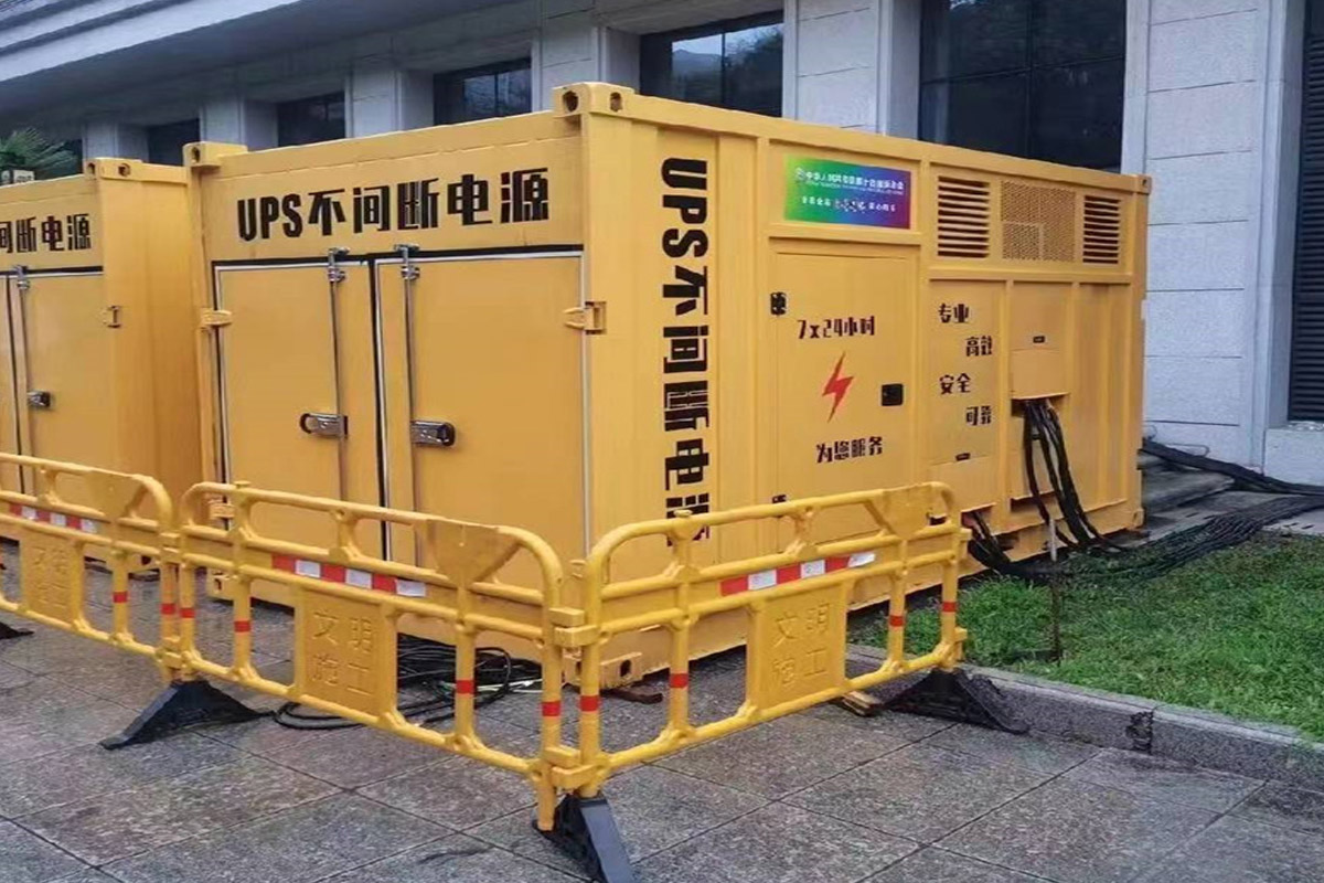 东安发电机租赁施工现场